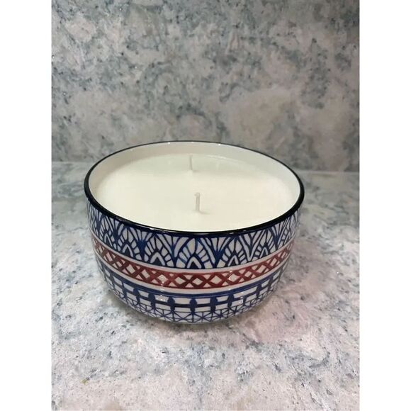 Stoneware Bowl Coconut Candle - Picture 5 of 6